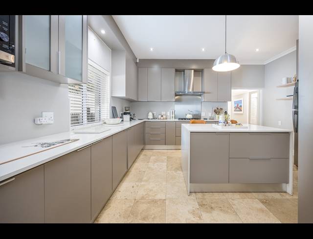 4 BEDROOM HOUSE FOR SALE IN EVERSDAL HEIGHTS